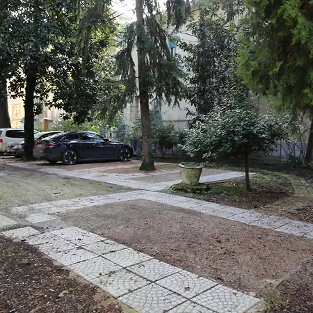 La Magnolia / Del Ducato