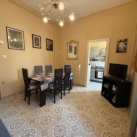 La Magnolia / Del Ducato *